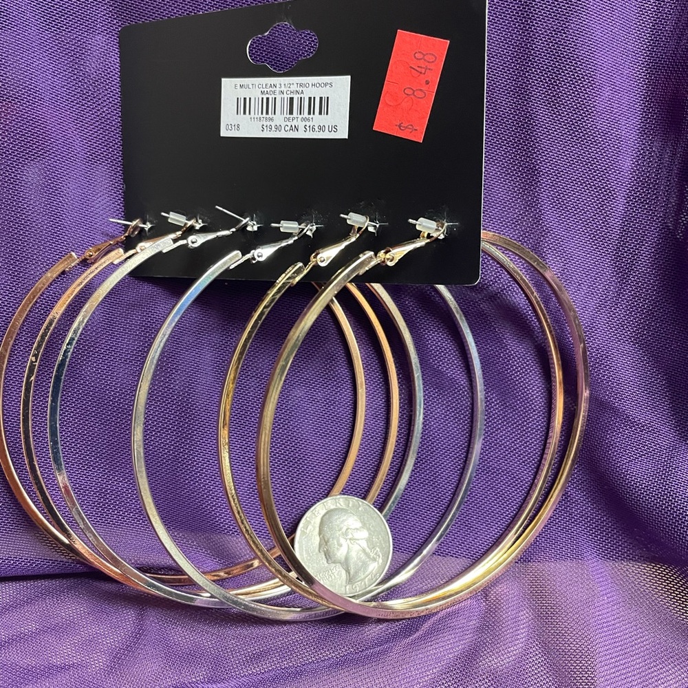 Large hoop earrings from Torrid - Picture 2 of 2